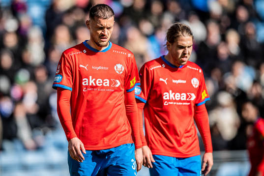 Helsingborgs Albert Ejupi och Charlie Weberg deppar