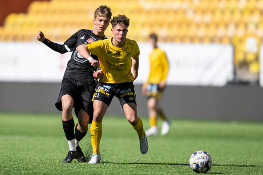 Örebros Noel Stenlund och Elfsborgs Enzo Andren