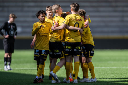 Elfsborgs spelare  jublar