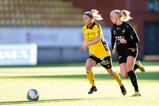 Elfsborgs Sara Jardving och Bankeryds Julia Alvarsson
