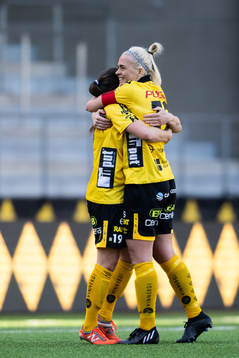 Elfsborgs Johanna Kalinski Köhlqust och Ellen Larsson