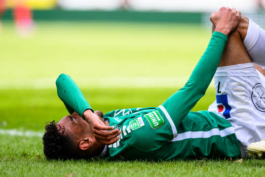 Brages Joakim Persson har ont
