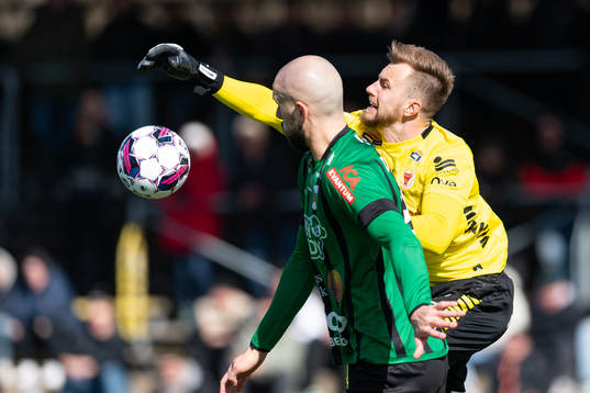 Kalmars målvakt Ricardo Friedrich