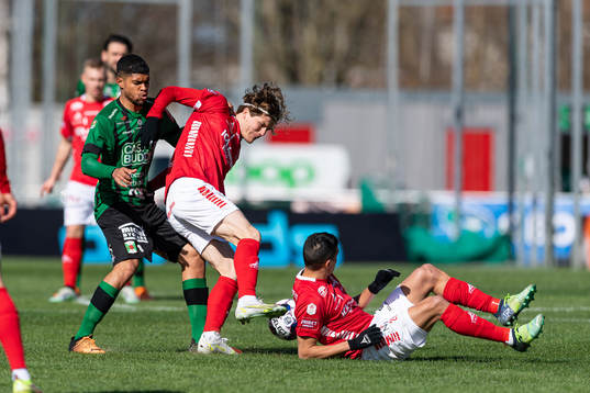 Varbergs Luke Le Roux och Kalmars Oliver Berg