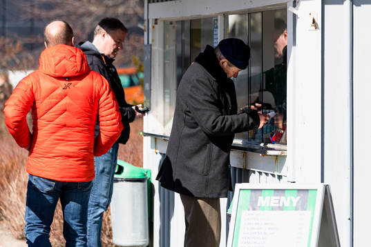 Kiosk före fotbollsmatchen i Allsvenskan mellan Varberg