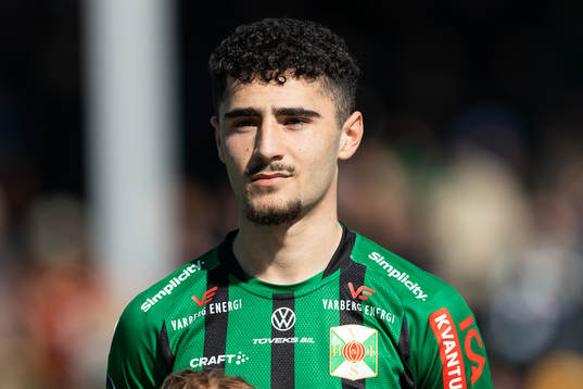 Varbergs Ismet Lushaku före fotbollsmatchen i Allsvenskan