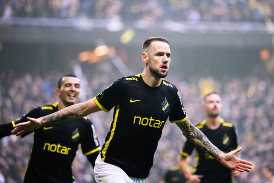 s Alexander Milosevic jublar