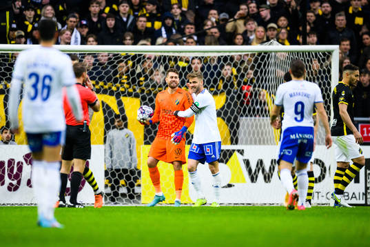 s målvakt Kristoffer Nordfeldt och IFK Norrköpings