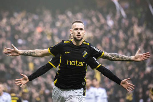 s Alexander Milosevic jublar