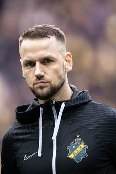s Alexander Milosevic vid lineup
