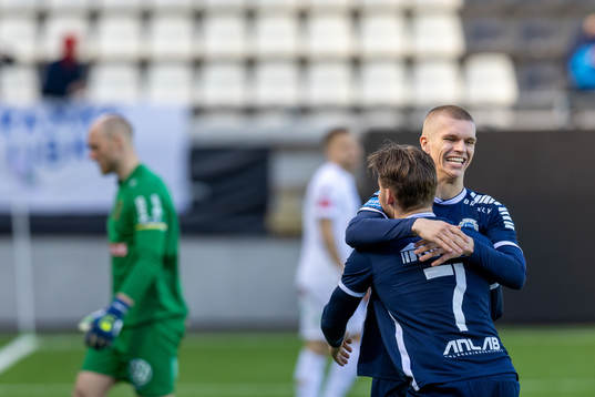 Utsiktens Lucas Hedlund och Karl Bohm jublar