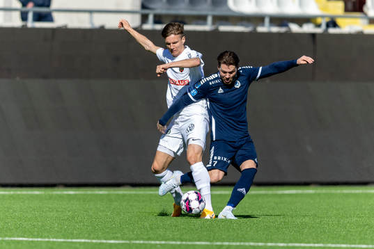 Utsiktens Karl Bohm mot Brommapojkarnas Samuel Leach Holm