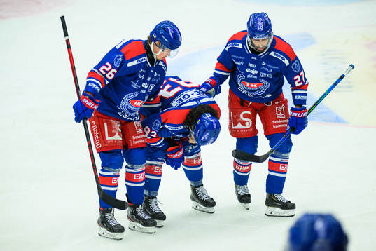 Oskarshamns Cameron Brace har ont