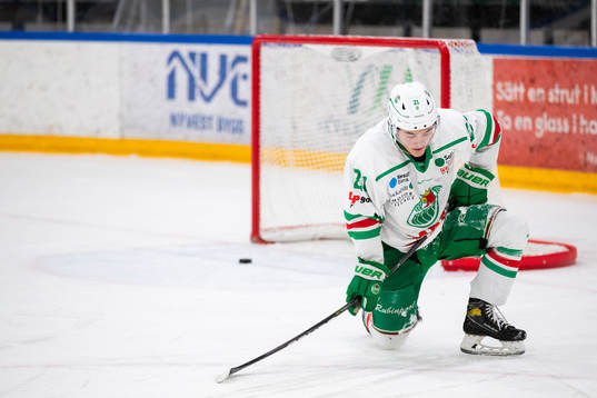 Rögles Sebastian Törnqvist deppar