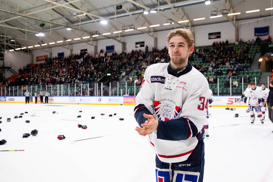 Linköpings Alexander Tell jublar