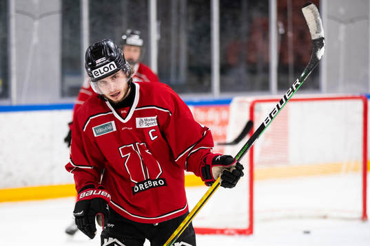 Örebros Hannes Wenell deppar