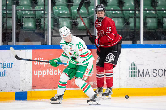 Rögles Casper Lindahl och Örebros Elias Pettersson