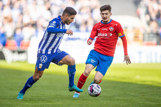 IFK Göteborgs Hosam Aiesh och Helsingborgs Armin Gigovic