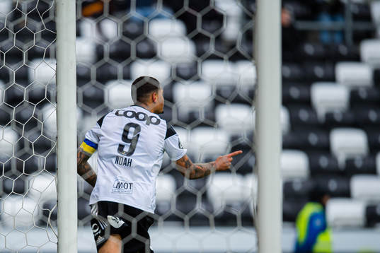Noah Jean Holm of Rosenborg celebrates