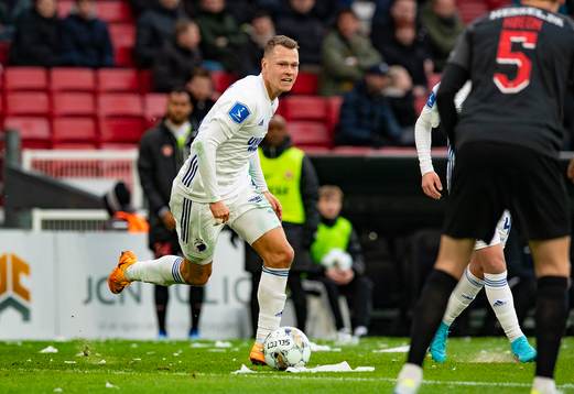 [DK=20220410: Viktor Claesson, FC København]