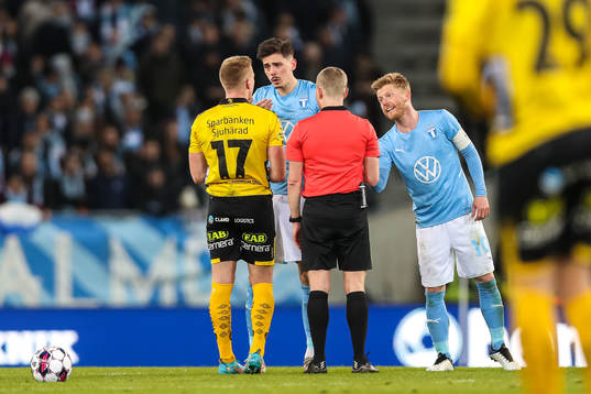 Malmö FFs Dennis Hadzikadunic och Elfsborgs Per Frick