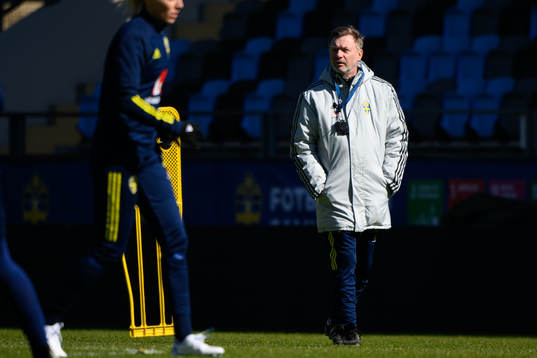 Head coach Peter Gerhardsson of the Swedish women's