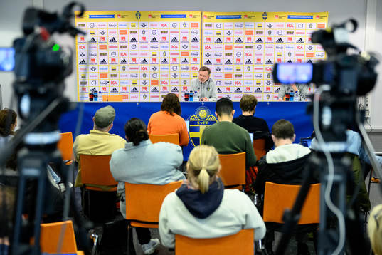 Head coach Peter Gerhardsson of the Swedish women's