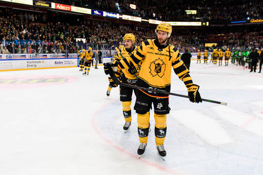 Skellefteås Melker Karlsson deppar