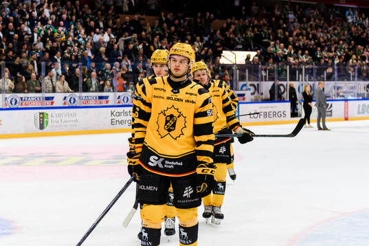 Skellefteås Simon Robertsson deppar