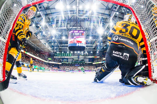 Skellefteås Jonathan Pudas deppar