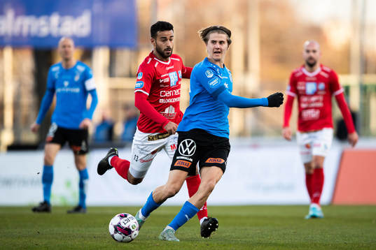 Bläddra bland fler bilder av Fotboll, Superettan, Halmstad - Norrby