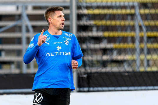 Halmstads Mikael Boman jublar