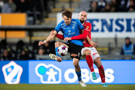 Halmstads Kazper Karlsson och Norrbys Perparim Beqaj