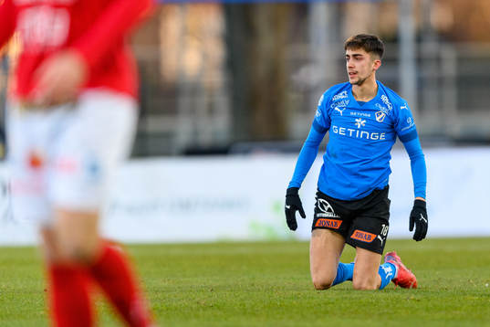 Halmstads Emil Tot Wikström deppar