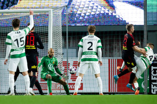Östersunds målvakt Aly Keita