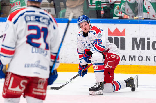 Oskarshamns Patrik Karlkvist deppar