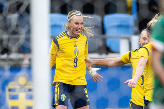 Kosovare Asllani of Sweden celebrates the 1-1 goal