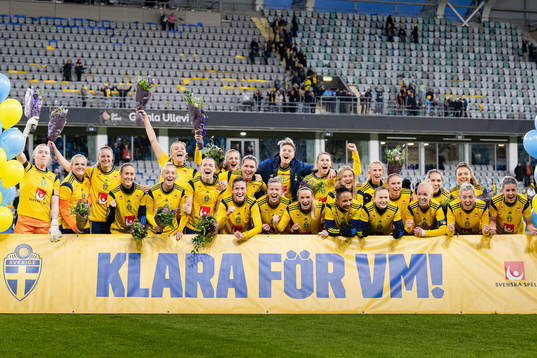 Players of Sweden celebrate