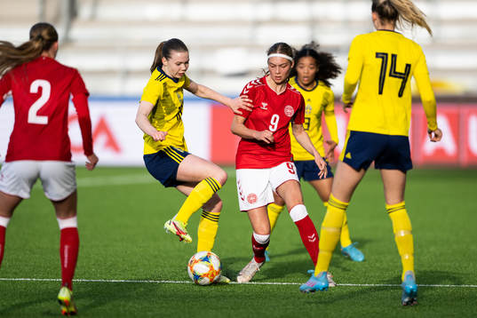 Sveriges Bea Sprung och Danmarks Malou Marcetto