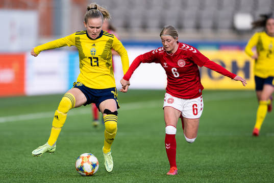 Sveriges Matilda Vinberg och Danmarks Vibeke Andersen