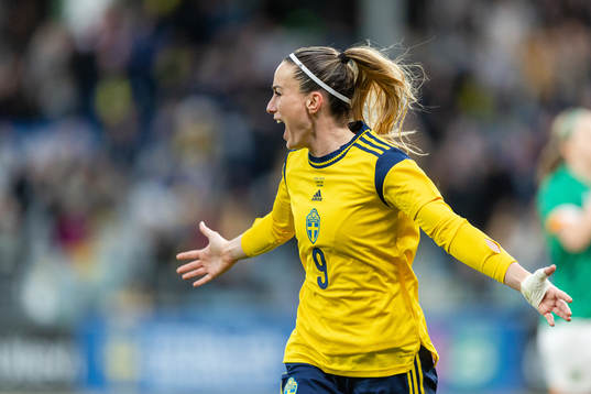 Kosovare Asllani of Sweden celebrates the 1-1 goal