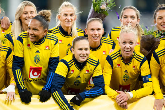 Madelen Janogy, Filippa Curmark, and Caroline Seger
