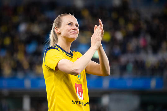 Amanda Ilestedt of Sweden