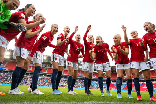 Ingrid Syrstad Engen, Frida Maanum, Ada Hegerberg, Karina