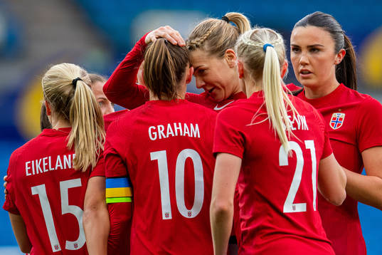 Caroline Graham Hansen of Norway celebrates with Ada