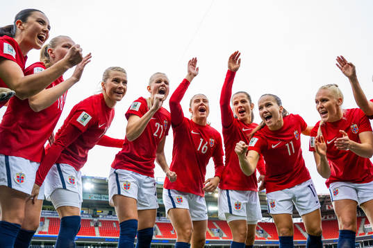Ingrid Syrstad Engen, Frida Maanum, Ada Hegerberg, Karina