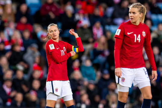 Caroline Graham Hansen and Ada Hegerberg of Norway