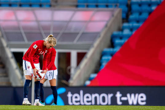 Ada Hegerberg of Norway looks dejected