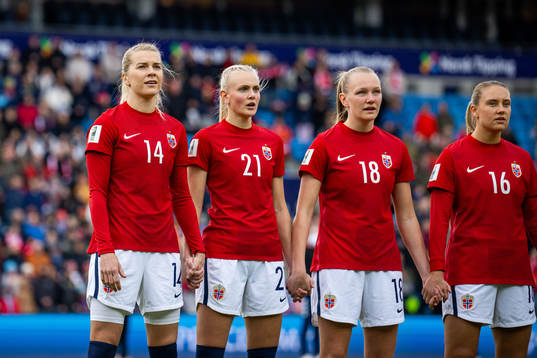 Ada Hegerberg, Karina Sævik, Frida Maanum and Lisa