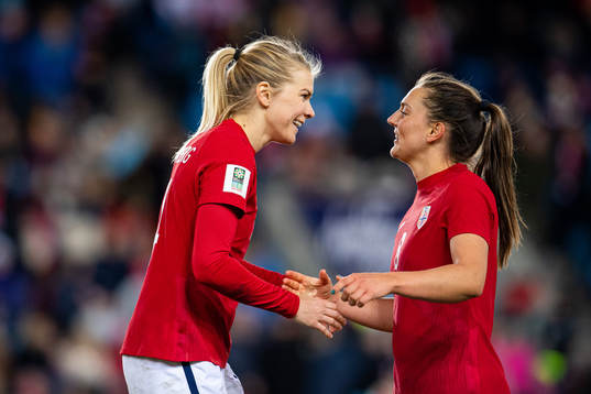 Ada Hegerberg and Vilde Bøe Risa of Norway
